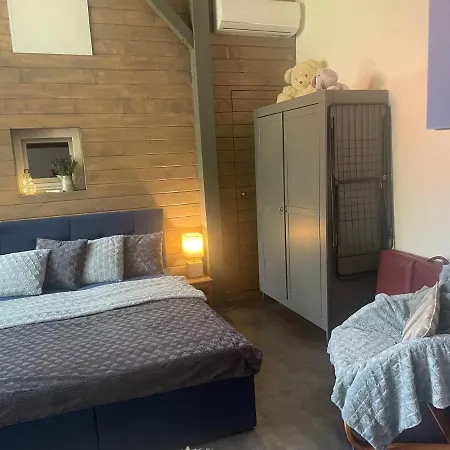 Monpe Apartmanik S Atmosferou Komárno