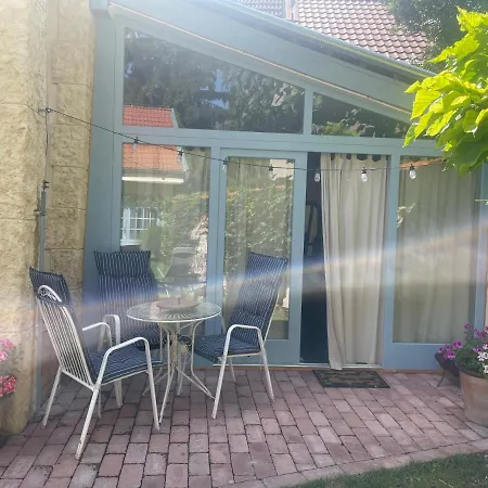 Monpe Apartmanik S Atmosferou Lejlighed Komárno