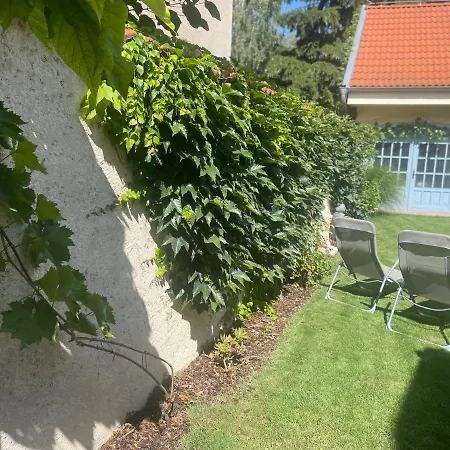 Lejlighed Monpe Apartmanik S Atmosferou Komárno