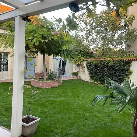 شقة Monpe Apartmanik S Atmosferou *